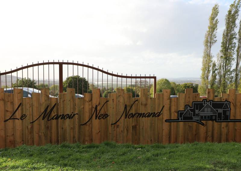 Où organiser une team building pour une entreprise avec repas grillades dans un cadre champêtre proche de Paris